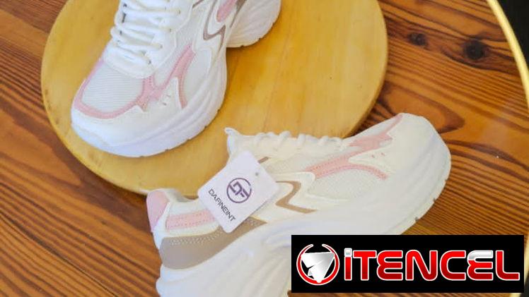 Tenis con las 3 B (Buenos, Bonitos y Baratos) 😁