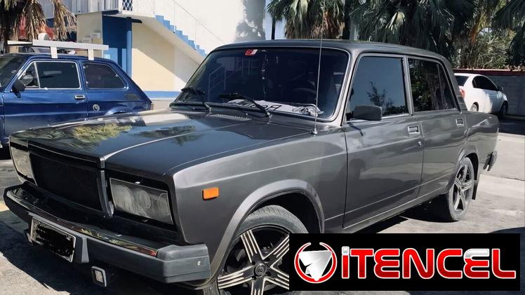 LADA 2107 AÑO 2000