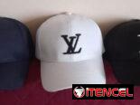 🧢 Luis Vuitton