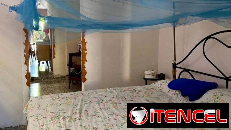 CASA INDEPENDIENTE CON GARAJE Y TELÉFONO EN LAWTON!!!
