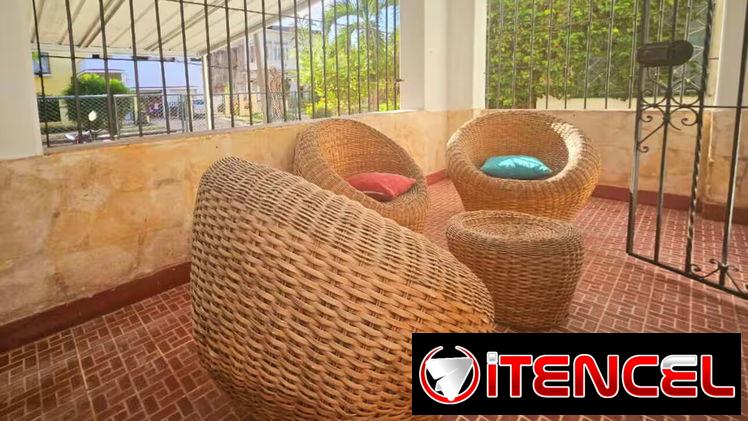 🔐🧼Hermosa Casa de 3 Habitaciones y 2 Baños en Miramar REF 1402