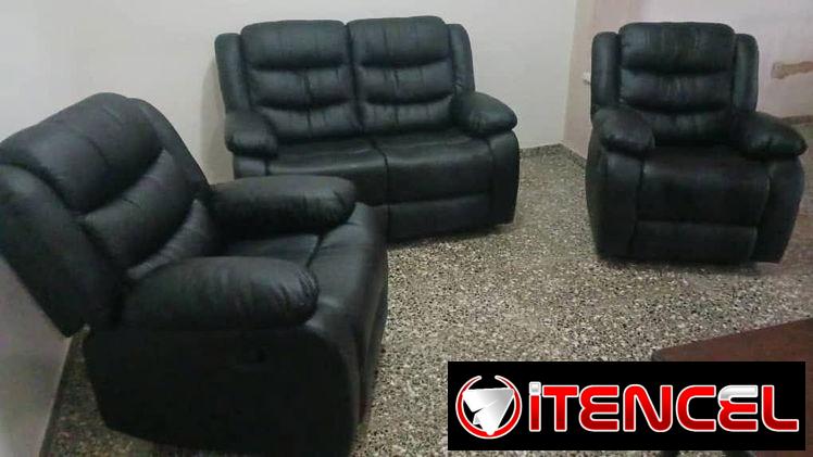 Juego de sala totalmente reclinable importado mensajería incluida en la Habana comunícate con Pedro
