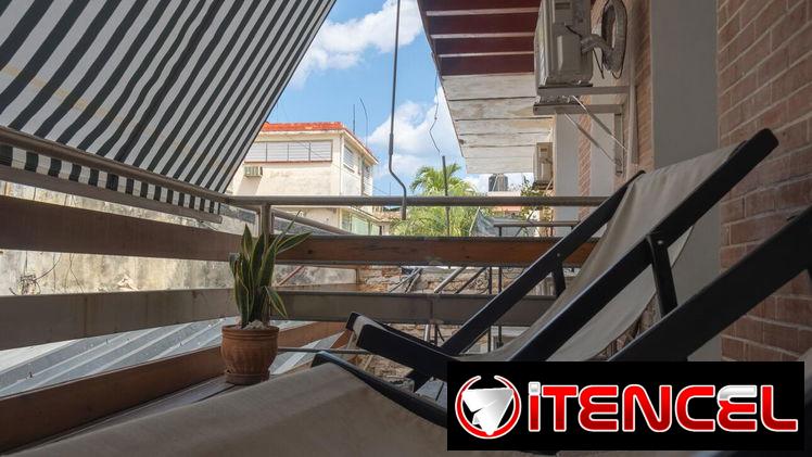 Hostal en Vedado cerca del Malecón y Fábrica de Arte – Habitaciones desde 30 USD – Aire acondicionado