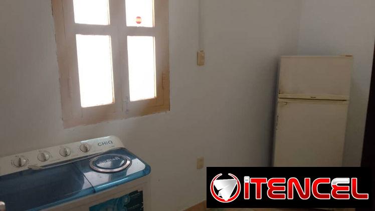 CASA CON TERRAZA Y AZOTEA!!