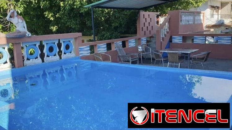 Renta de casa con piscina en guanabo, ideal para una familia.