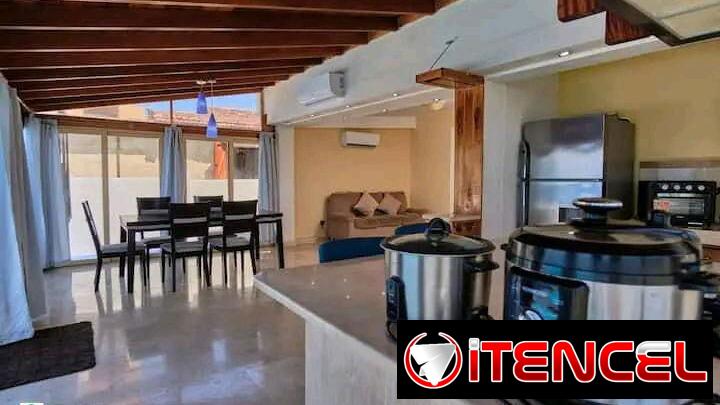 Se alquila hermosa casa de lujo pegada al mar con piscina. Vista al mar en Santa Fe, Playa