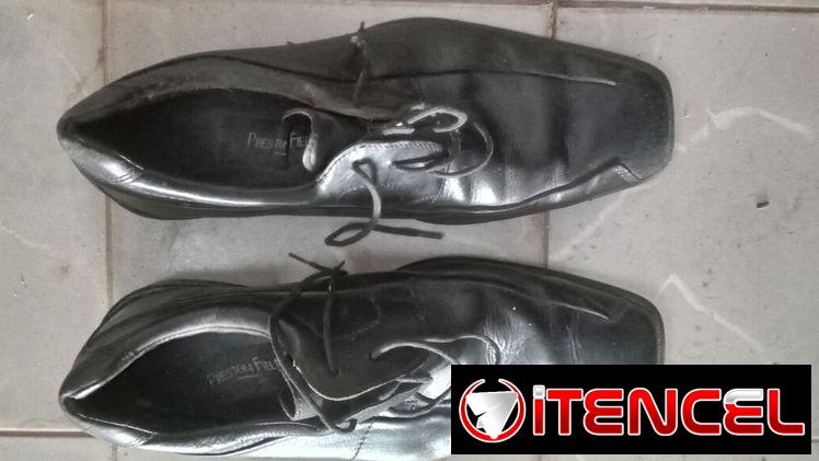 Zapatos de piel negros para uso formal,  de hombre. Número 43, mejor probarselos