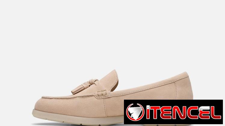 Mocasines de mujer color beige