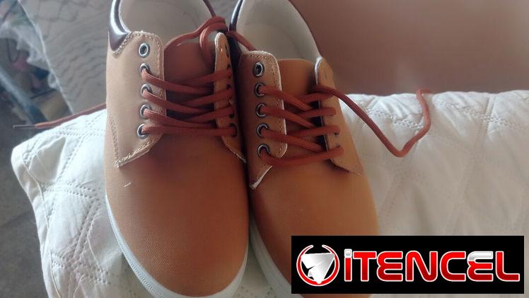 Zapato nuevo de piel fuerte