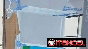Perchero de Ropa Grande – Plegable y con Ruedas