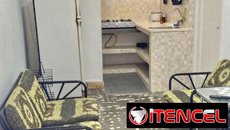 Apartamento, 1er piso, cerca hospitales y Terminal d Ómnibus Nac.(sin apagones y buena señal internet),fácil acceso.