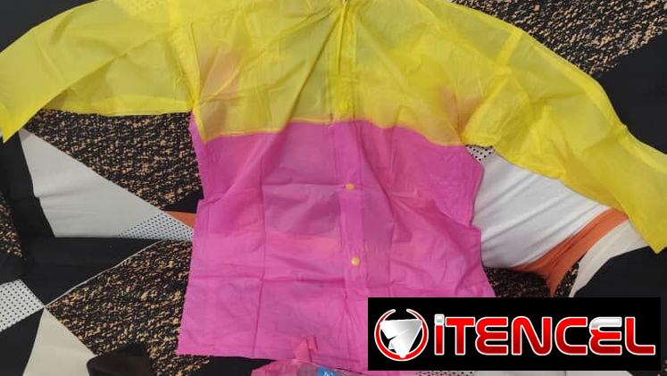 Capa de agua para niños y niñas