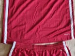 JUEGO DE CAMISETA SIN MANGAS Y SHORT DEPORTIVO ADIDAS ROJO PARA BASKETBALL TALLA L