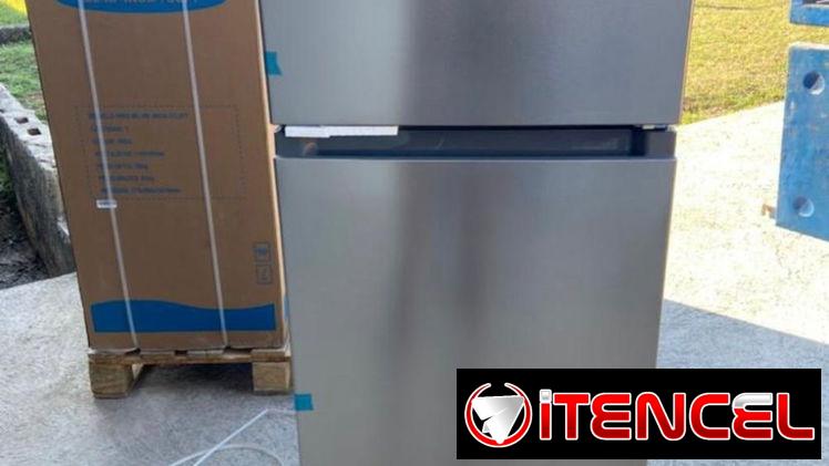 Refrigeradores marca Milexus Grises de Acero inoxidable de 6.5 Pies Cúbicos Nuevos en su Caja con su Garantía