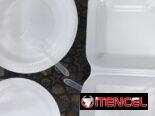 Platos, tenedores, vasos, vasos con tapa, vasos domo