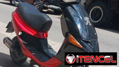 Se vende Peugeot con propiedad y circulación