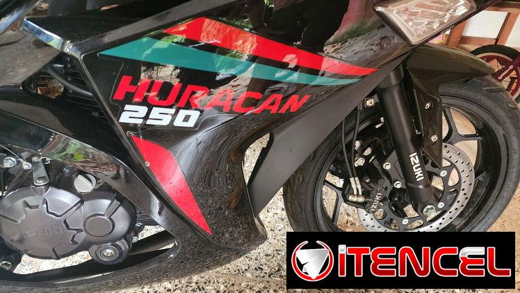 Moto nueva IZUKI, HURACAN, de 250 CC, nueva, con chapa