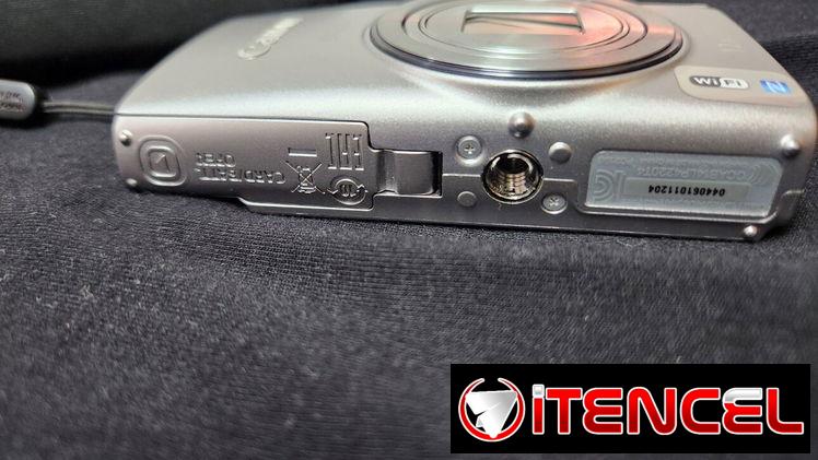 Canon Ixus