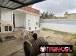 Casa independiente en el Reparto Náutico, Playa con garaje, patio , 5 cuartos 3 baños