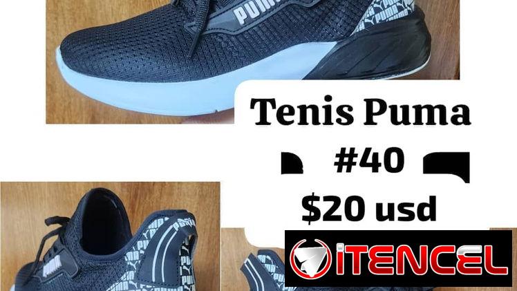 Tenis Puma negros talla 40