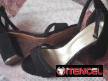 ZAPATOS DE TACÓN CUADRADO