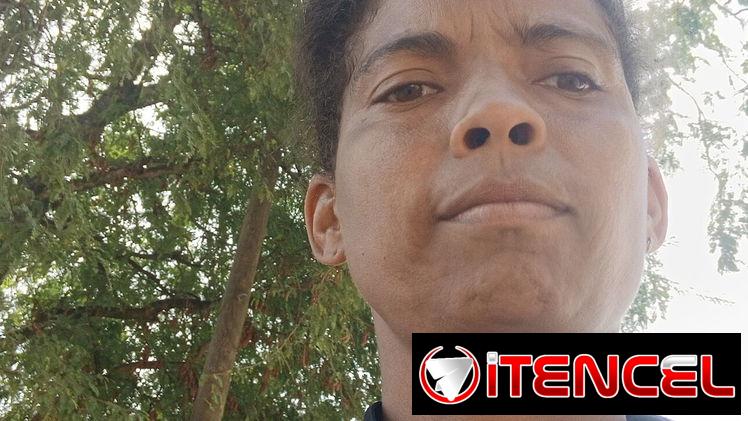Busco trabajo como empleada doméstica o para cuidar personas.