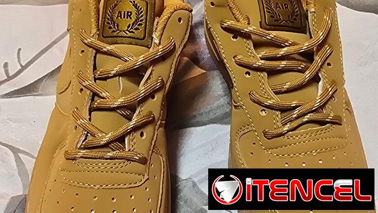 Tenis Nike Air Carmelitas