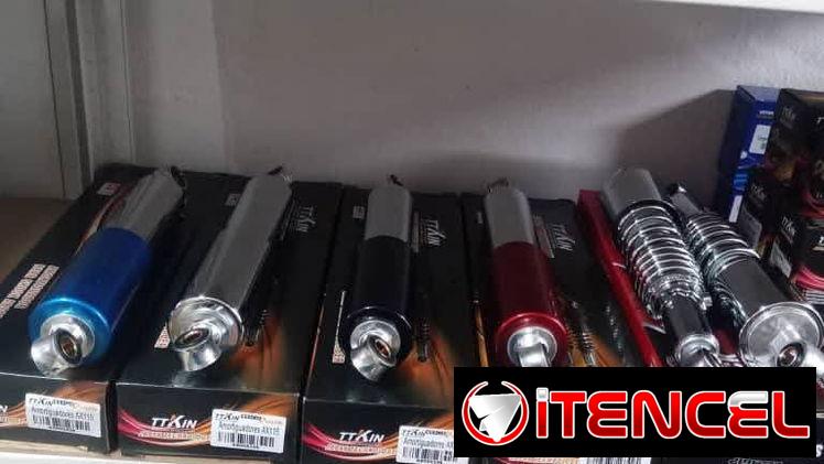 Accesorios y piezas para motos