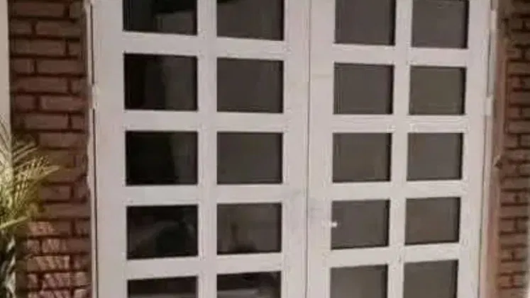Puertas y ventanas de aluminio y cristal