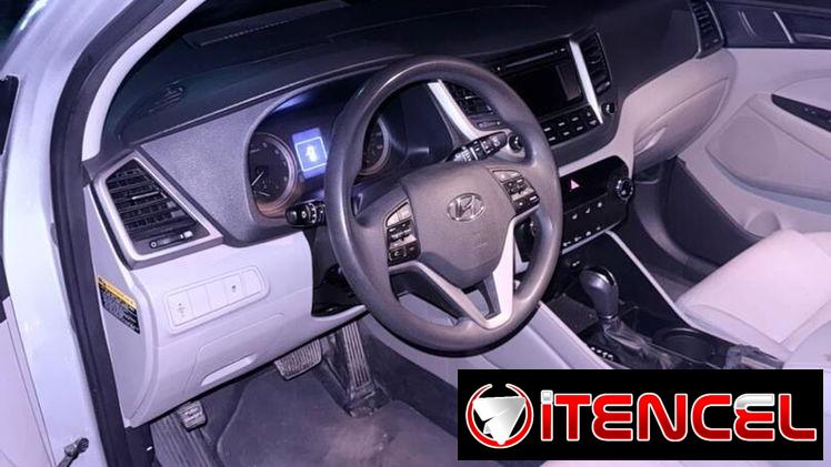 Vendo o negocio, Hyundai Tucson, 2017, con el motor 0 km reparado en Cuba