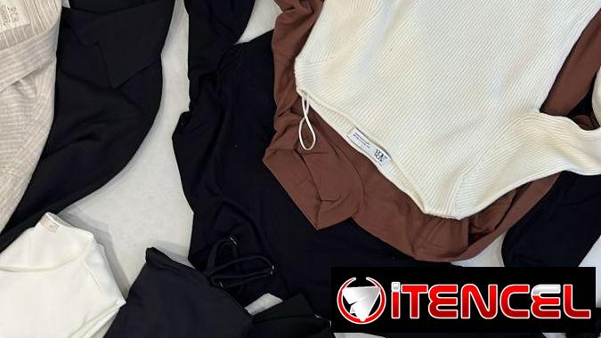 Únete a mi grupo de WhatsApp..✨ Bienvenidos a Esencia Chic✨, donde se busca expresar tú esencia a través de la ropa✨🩷