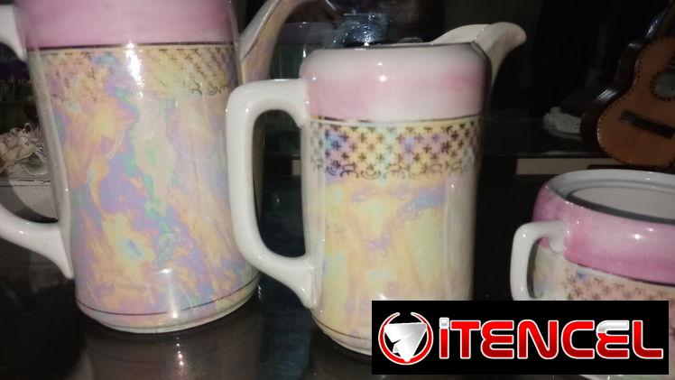 Adornos de porcelana diversos