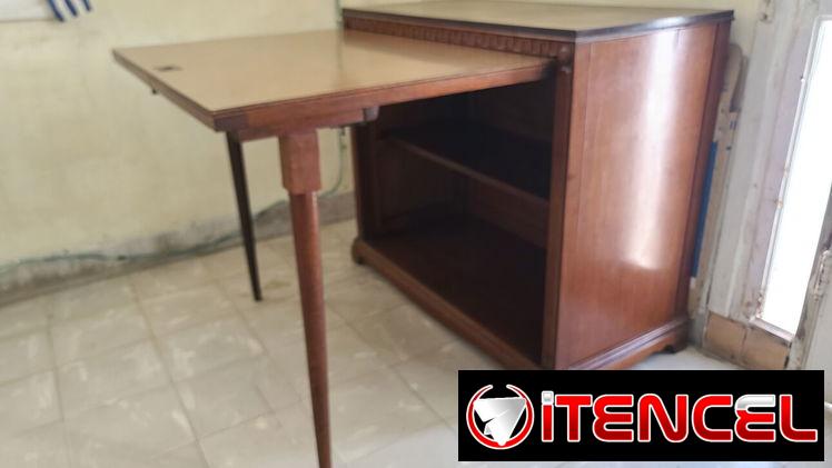 Mueble de caoba de los años 50’s