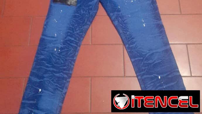 Pantalon de mezclilla de hombre al 53247324