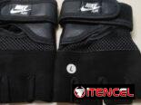 Guantillas y fajas para el gimnasio