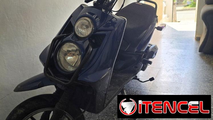 Cambio mi moto por un motor de petróleo con procedencia