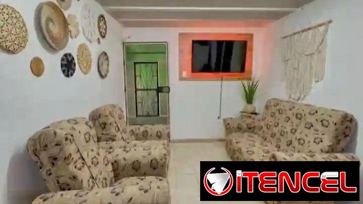 🟢🟢🟡 Te ofrecemos un acogedor apartamento en Galiano, Centro Habana.