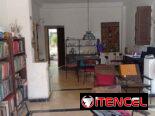 Casa de dos plantas con garaje en Palatino, Años 40 – de placa. ¡Oportunidad Única!