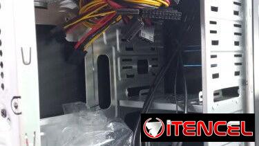 Chasis Aisens + Fuente Aisens  Kit Chasis Fuente Para Computadoras Sellado Caja 58483450