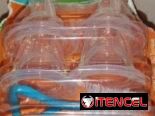 Vendo pomos con sus teteras, teteras, termómetros digitales y set de cepillo, peine y corta uñas para bebés