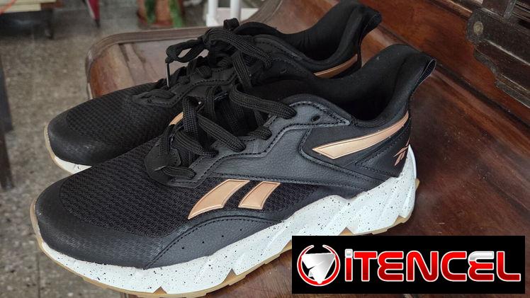 Promoción zapatos reebok nuevos