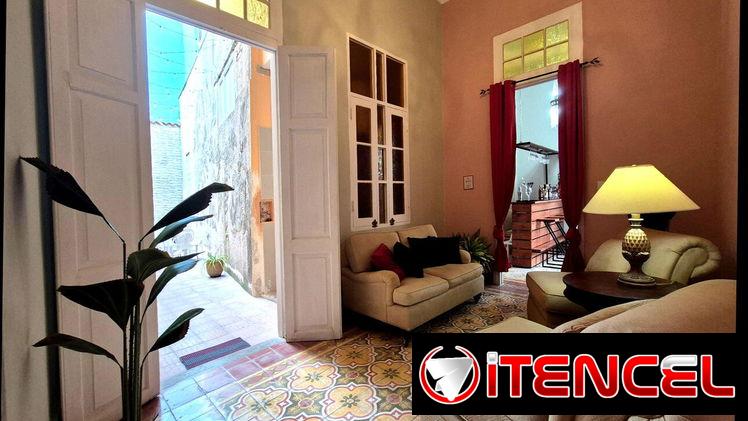 🤝Hostal May’s House de 3 Habitaciones en la Habana Vieja REF 1399