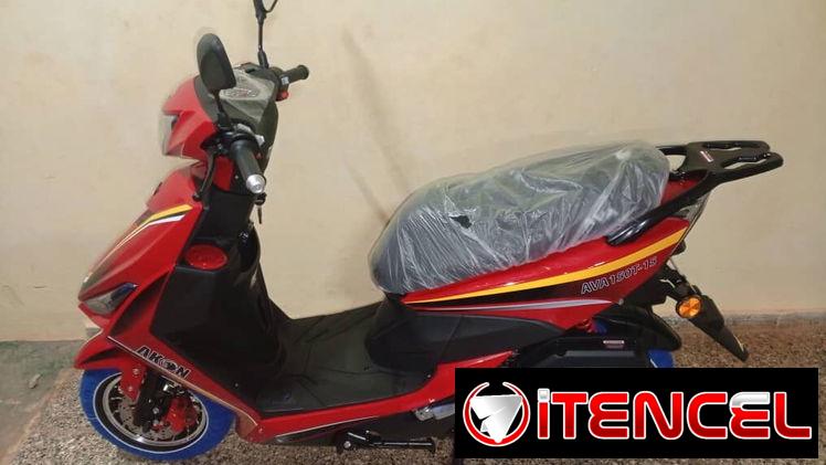 Motos de Combustión Automáticas AVA AKON 0km