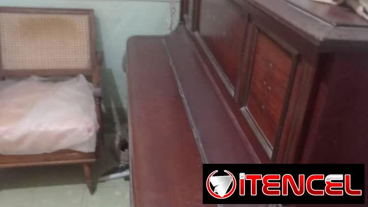 Se vende piano alemán