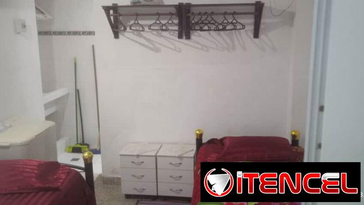 se alquila apartamento de un cuarto en Centro Habana