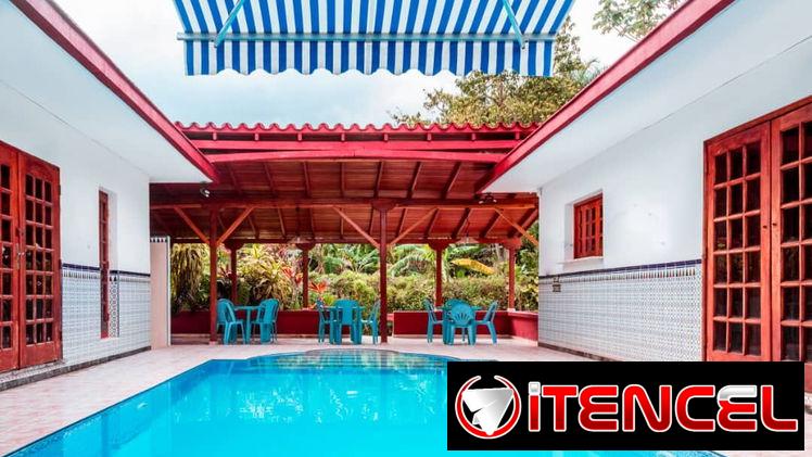 Casa independiente con piscina en mulgoba