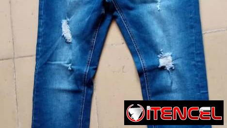 Pantalón de hombre