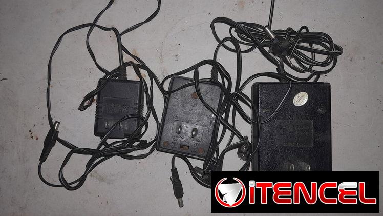 Vendo adaptadores AC/DC  (eliminadores de baterías) a 110 volts de 800, 500 y 300 mA cada uno con voltajes ajustables