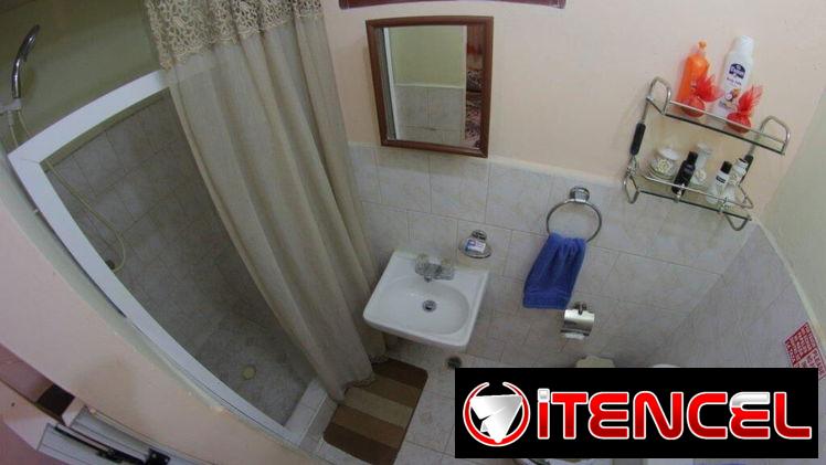 ALQUILO Habitación com bano privado  EN PLAZA. TEMPORADA CURTA Y LARGA OK (NO FALTA  AGUA NI LUZ)