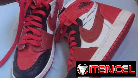 ‼️NIKE AIR JORDAN RETRO 1 ORIGINALES #40‼️